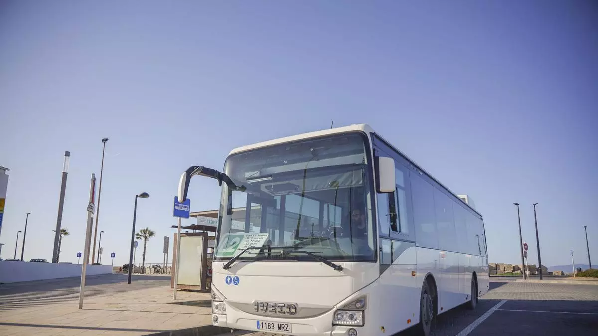 Formentera salda la deuda con Autocares Paya tras abonar más de 551.000 euros