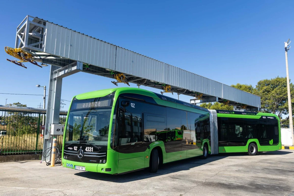 Zaragoza acelera la electrificación de su flota con 23 nuevos autobuses