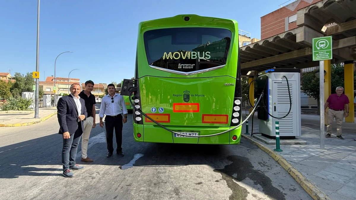Murcia completa la instalación de los primeros puntos de recarga para autobuses