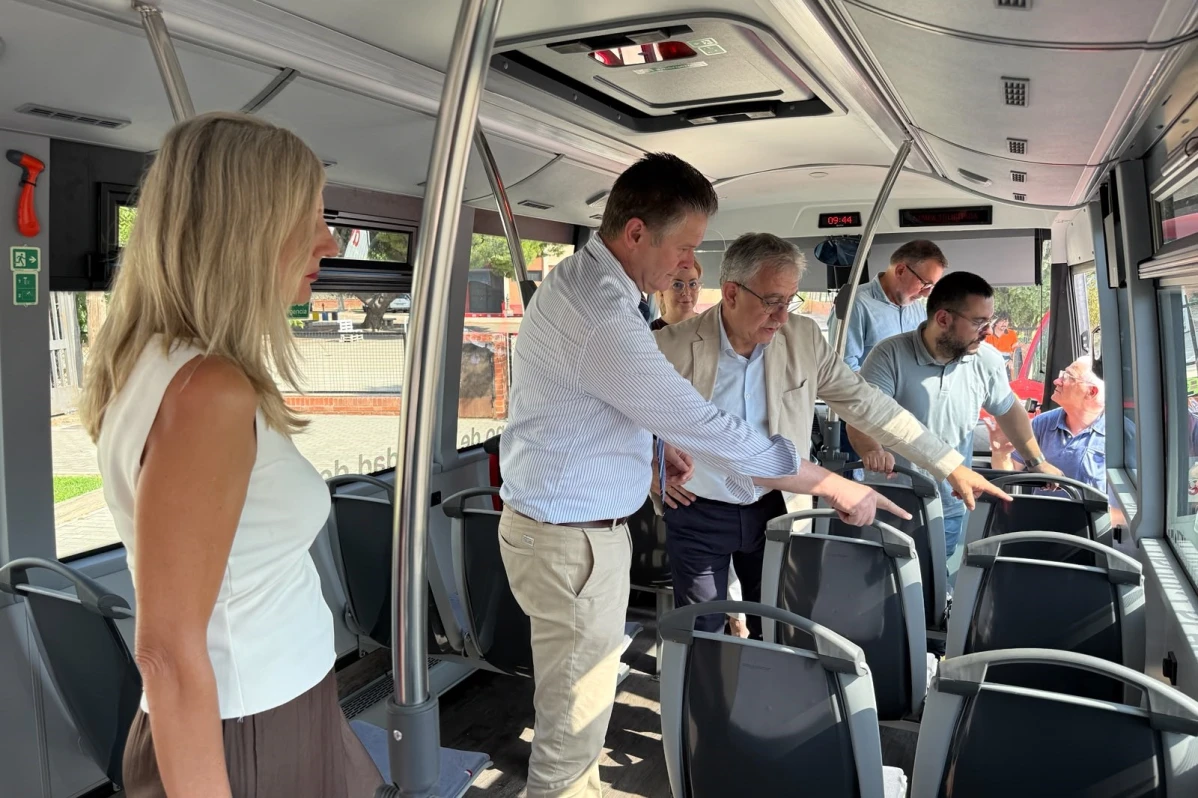 Fraga renueva su transporte urbano con dos nuevos microbuses y dispara el número de viajeros