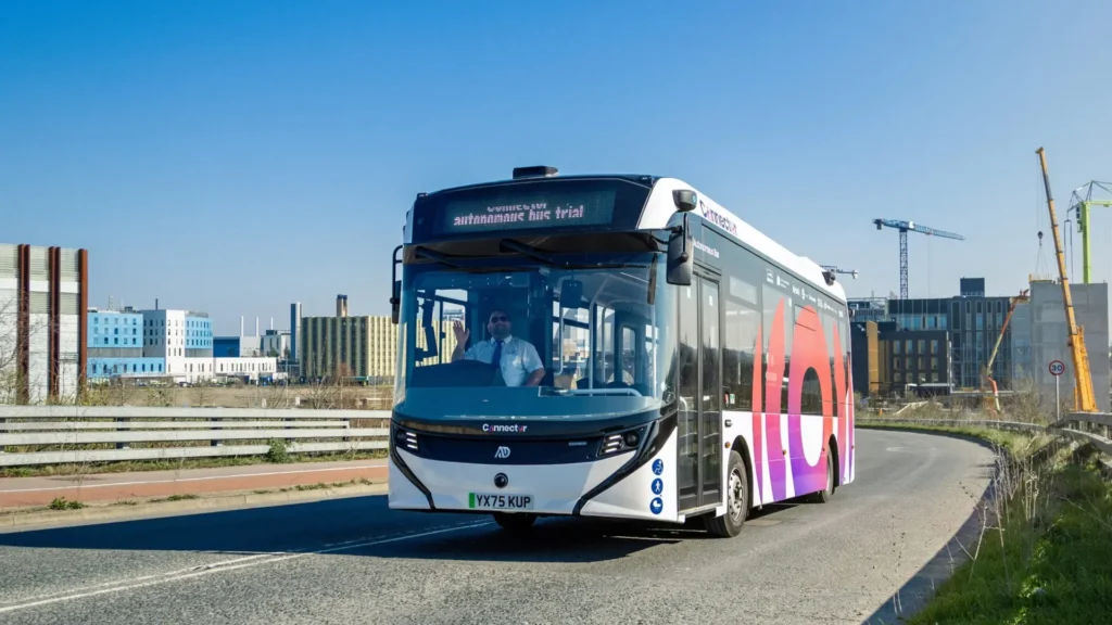 Autobús eléctrico autónomo de Alexander Dennis en Cambridge