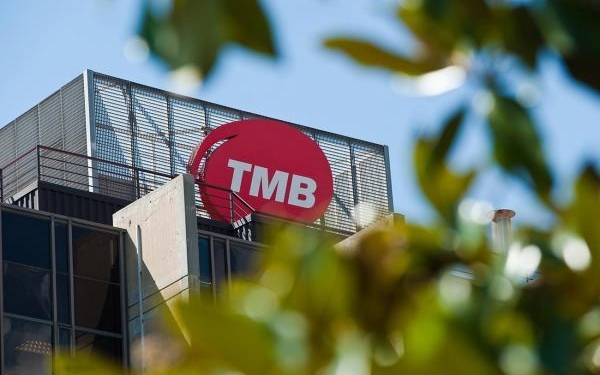 TMB restaura tres modelos históricos para la cabalgata de reyes