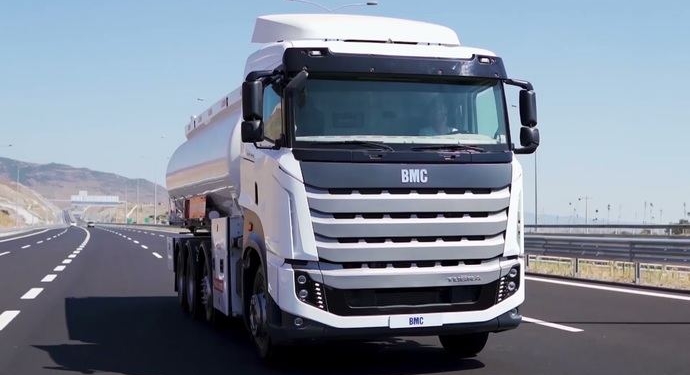 La convalidación de permisos marroquíes requerirá un examen práctico