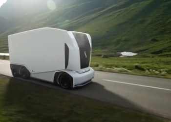 Un vehículo eléctrico y autónomo, en marcha en EEUU