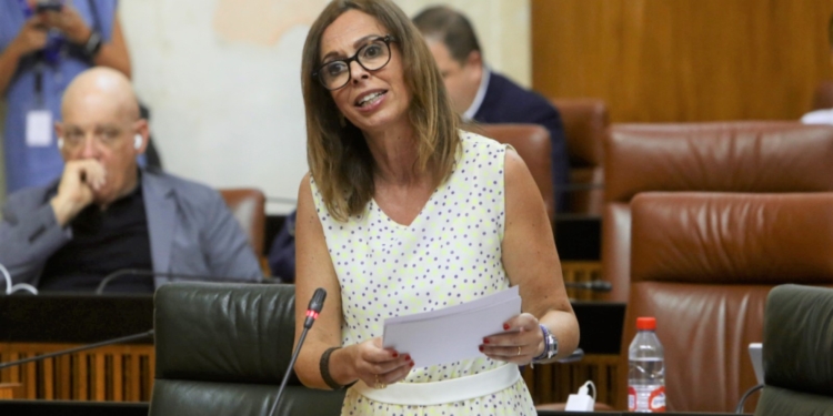 Más de un centenar de municipios andaluces, más cerca de la playa