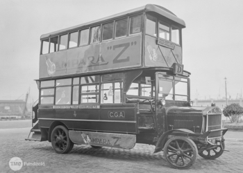 La Fundación TMB recupera el autobús histórico Tilling Stevens