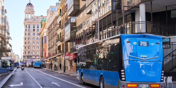 EMT Madrid sigue recuperando viajeros en su operación de transporte público