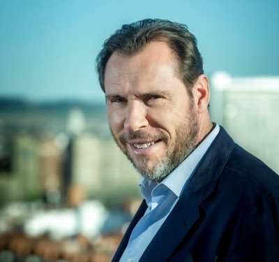 ‘Les invito a trabajar por un acuerdo de país en infraestructuras’