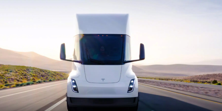El Tesla Semi, cada día un poco más cerca