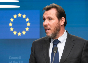 ‘El transporte público, piedra angular de la descarbonización’