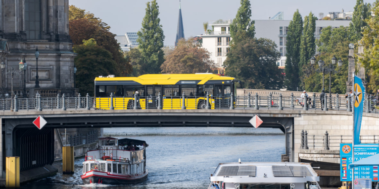 90 Solaris Urbino eléctricos llegan a las calles de Berlín