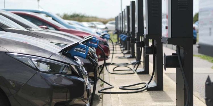 Nissan propone impulsar la tecnología V2G