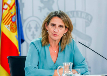 Aplauso para la ministra Teresa Ribera