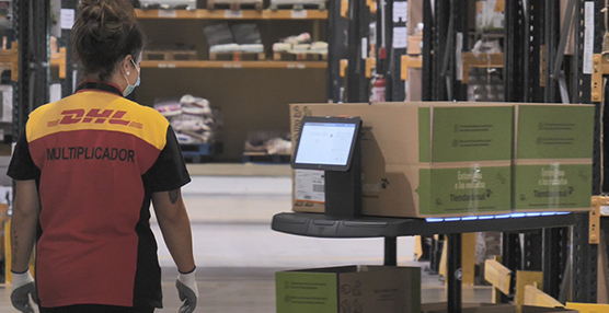 DHL introduce la IA generativa para la gestión de datos y atención al cliente