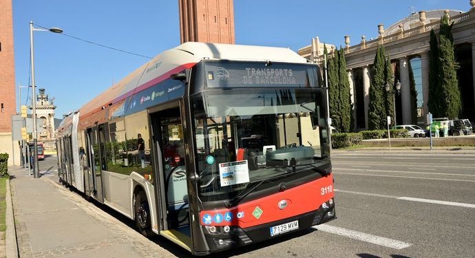 TMB incorpora a 217 nuevos profesionales de conducción para bus
