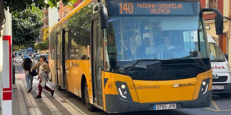 Paterna suma nuevos autobuses eléctricos para avanzar en movilidad sostenible
