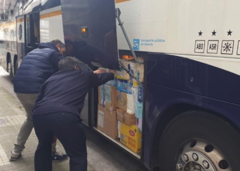 Monbus se vuelca con la ayuda recogida para los refugiados de Ucrania