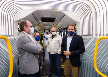 Guaguas Municipales incorpora 15 nuevos vehículos articulados de 18 metros