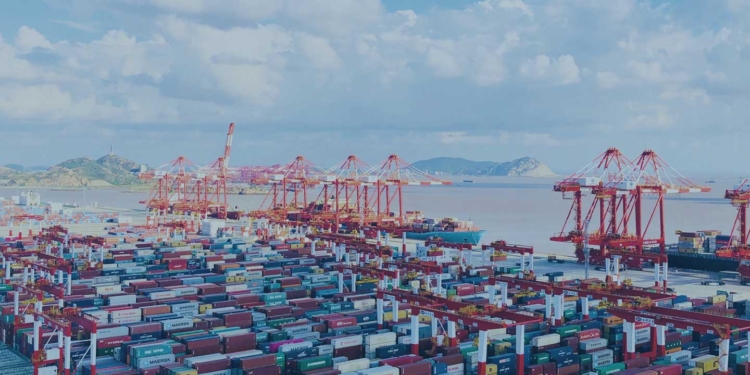 El colapso del puerto de Shanghái pone en jaque la logística mundial