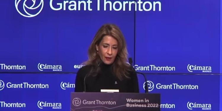 ‘El acceso de las mujeres a la alta dirección’