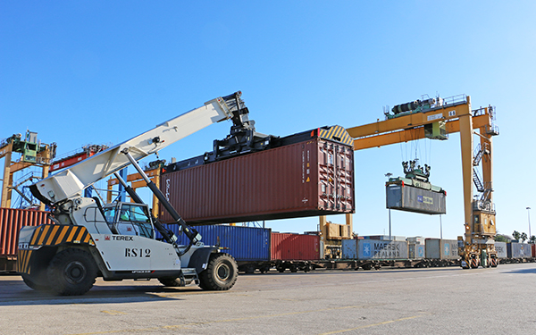 Adif intenta atraer tráfico a las Autopistas Ferroviarias