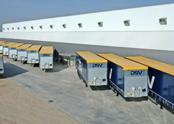 DSV Road Spain adquiere 160 megatrailers de Schmitz Cargobull