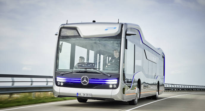 Mercedes, la marca de autobuses más vendida en el primer semestre