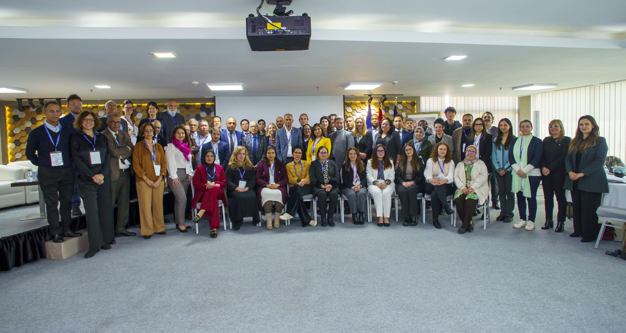 Confebus busca facilitar la llegada de conductores extranjeros a España