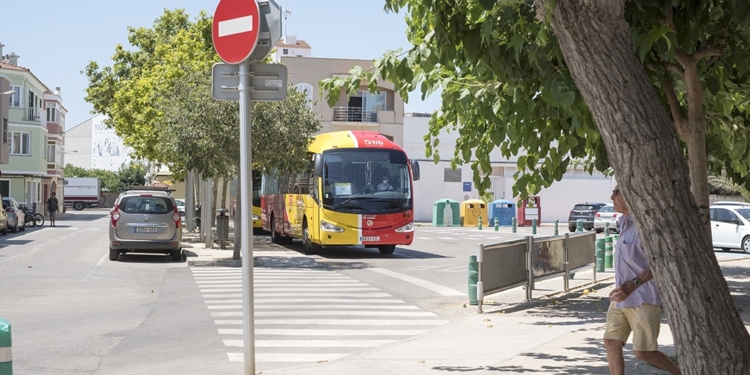 Menorca no prevé la licitación del transporte de autobús hasta 2026