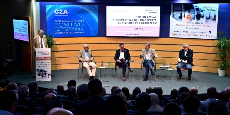 Fandabus lanza un mensaje de unidad durante su asamblea general