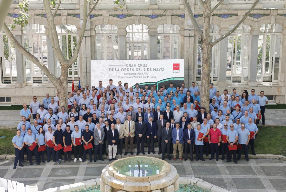 Madrid homenajea a los conductores que ayudaron en las zonas de la Dana