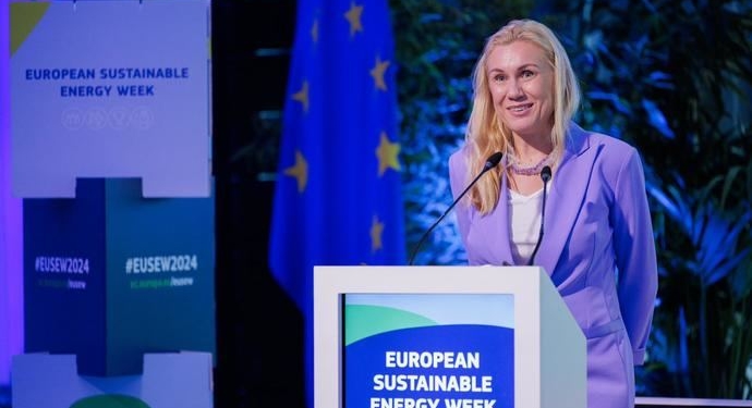 Simson: ‘Sabíamos que teníamos que descarbonizar con una base sólida’