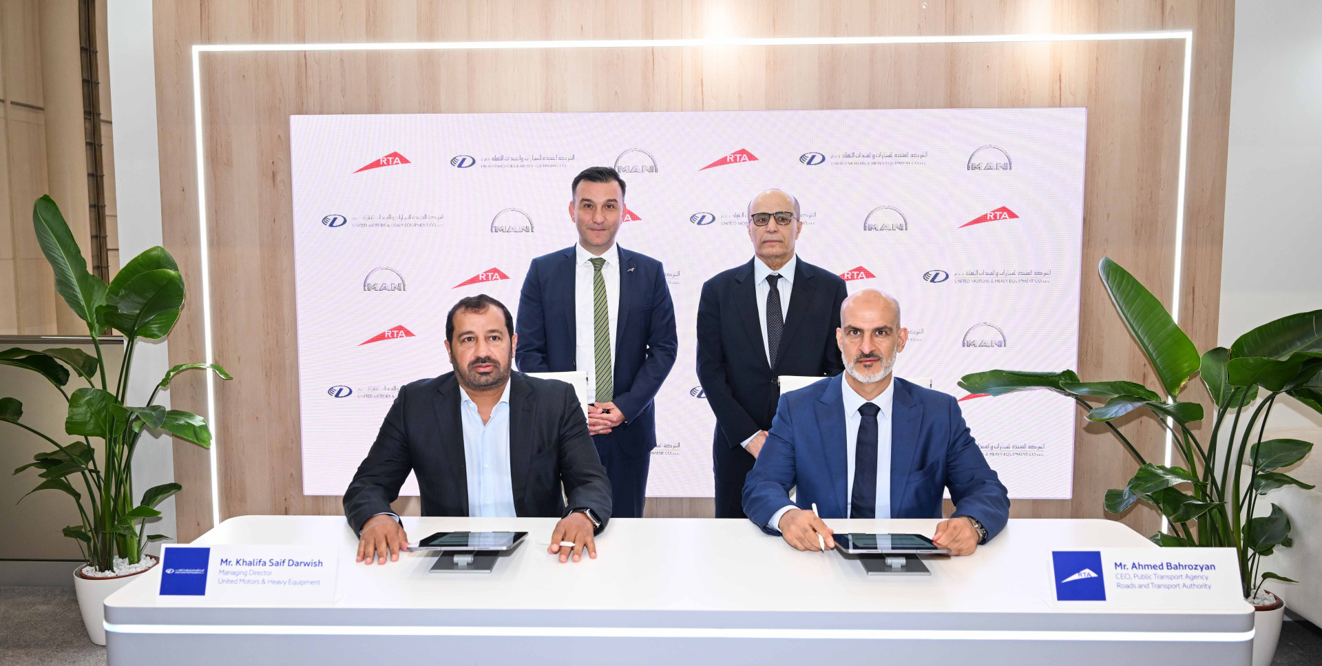 Dubái refuerza su transporte público con 400 MAN Lions City