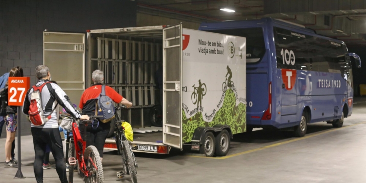 Teisa aumenta el servicio regular en dos líneas de Girona con remolque