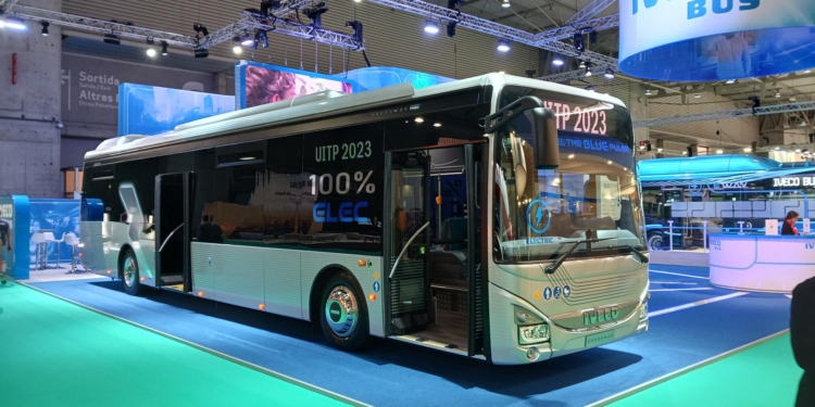 Iveco lanza su Crossway eléctrico y un e-Way mejorado
