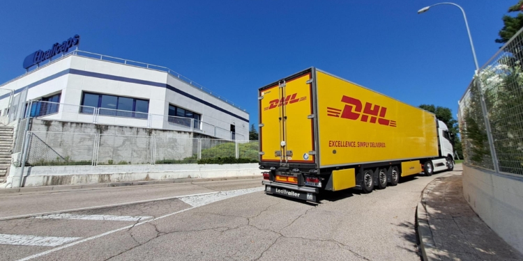 DHL Freight realiza su primer transporte completamente sostenible