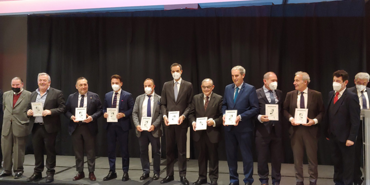 El Sector, presente en la Cena de Gala del 25º aniversario de CIMET