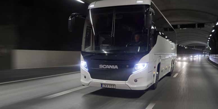 Scania presenta su nuevo segmento de larga distancia