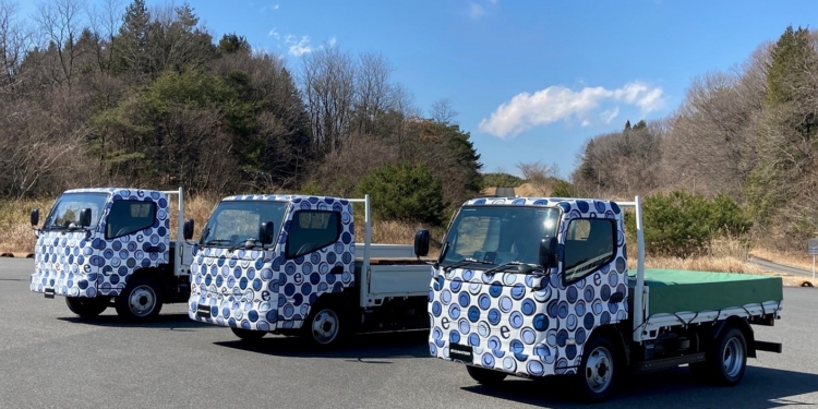 La futura generación eCanter presenta su vehículo de prueba en primicia