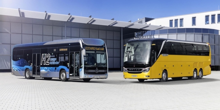 Daimler Buses cumple 30 años pensando en seguir creciendo
