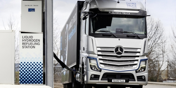 Daimler y Linde Engineering marcan un nuevo hito en el hidrógeno