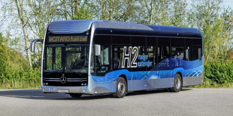 Daimler Buses presentará dos nuevos modelos en Bus2Bus 2024