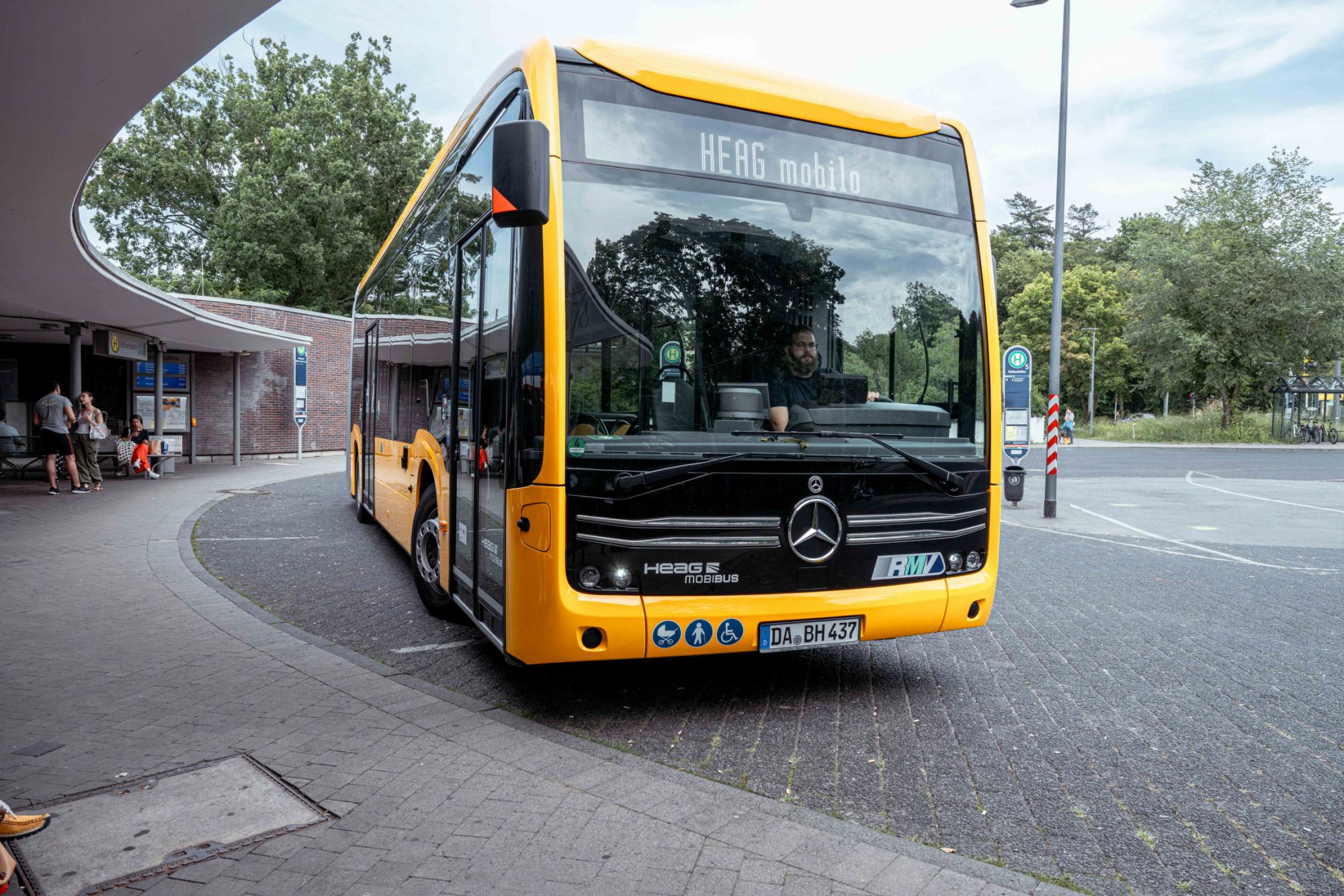 Mercedes-Benz entre 10 autobuses eléctricos a Heag Mobilito