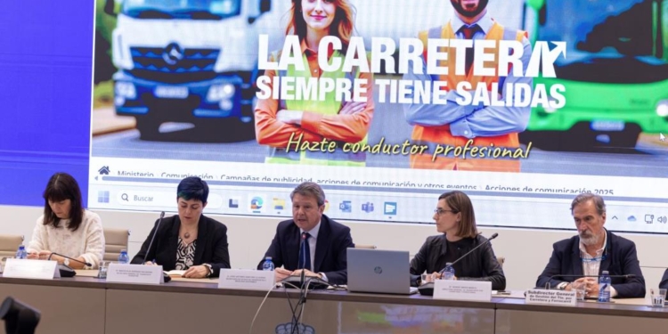 Así es la campaña de Transportes para incorporar más conductores