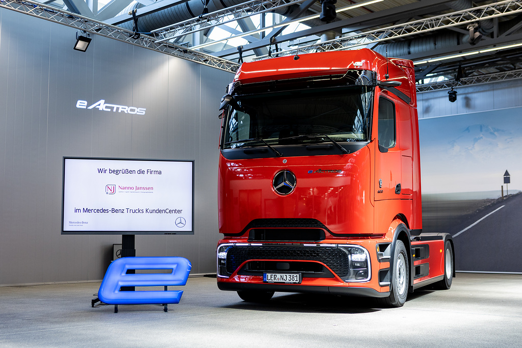 Nanno Janssen Spedition incorpora el Mercedes eActros 600 a su flota