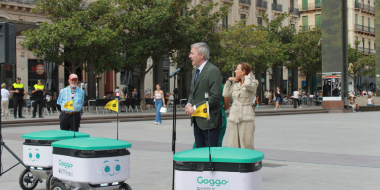 Zaragoza, pionera en los robots de logística autónoma