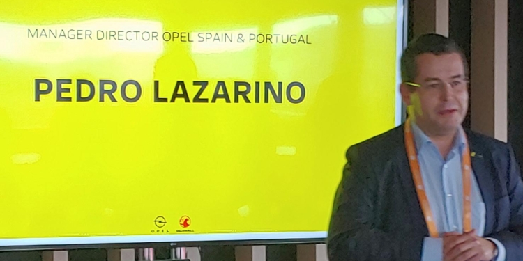 Personaje: Pedro Lazarino, director general de Opel