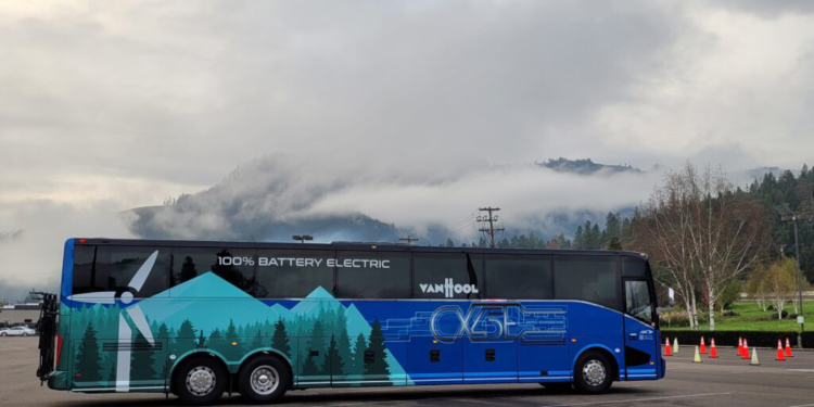 La electricidad demuestra sus prestaciones en la larga distancia