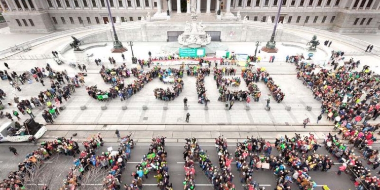 Acción conjunta para perpetuar el planeta