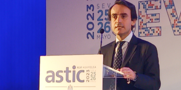 Hay que saber para quién se habla, en todo momento